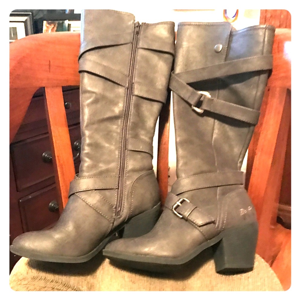 Blowfish buckle boots